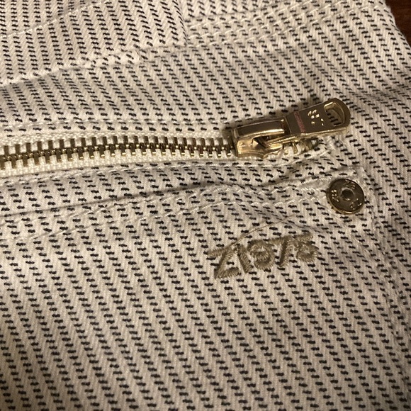 Zara basic denim Z1975 pin striped skinny jeans stretchy size 6 US . Pre owned - Picture 10 of 12